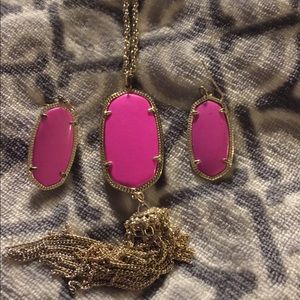 Kendra Scott Rayne necklace and Elle earrings